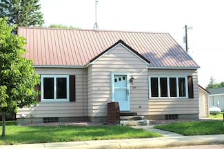 404 1st St, Ormsby, MN 56162