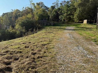 4607 Catletts Creek Rd, Catlettsburg, KY 41129
