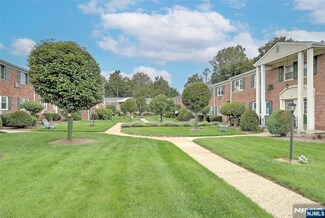 53 Roseland Ave Unit 7, Caldwell, NJ 07006