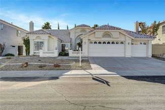 2221 Loggerhead Rd, Las Vegas, NV 89117
