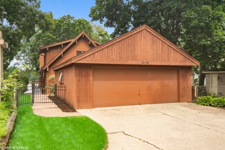 24158 N Lakeside Dr, Lake Zurich, IL 60047