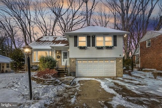 222 S Norwinden Dr, Springfield, PA 19064