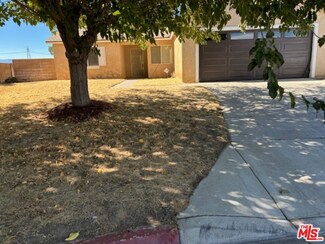 17820 Bridgeport St, Adelanto, CA 92301