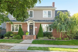 141 Emeline St, Providence, RI 02906