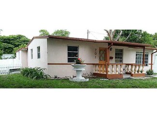 701 NE 3rd Terrace, Pompano Beach, FL 33060