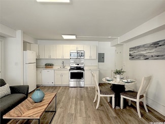 410 Nahua St Unit 302, Honolulu, HI 96815