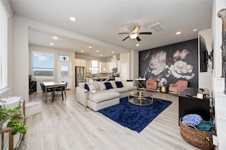 2546 Bordelon Ln, Sienna, TX 77459