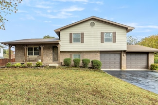 8155 Richland Dr, Hixson, TN 37343