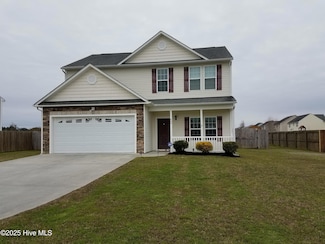 404 Esquire Dr, Richlands, NC 28574