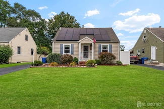 545 Howard Ave, Middlesex, NJ 08846