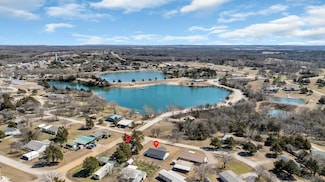 610 Five Lakes Dr, Sulphur, OK 73086