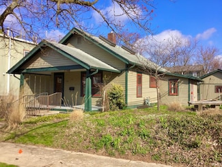 103 E 15th St, Bloomington, IN 47408