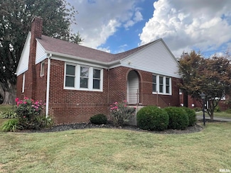 784 Florence Ave, Galesburg, IL 61401