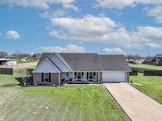 1122 Water Oak Dr, Kaufman, TX 75142