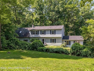 84 Van Nostrand Rd, New Paltz, NY 12561