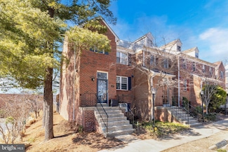2127 Dominion Way, Falls Church, VA 22043