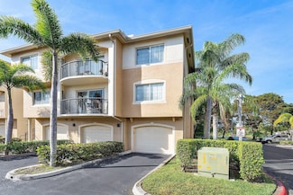 1000 Crestwood Ct S Unit 1015, Royal Palm Beach, FL 33411