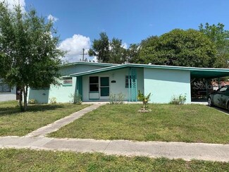 2472 Deedra St, Port Charlotte, FL 33952