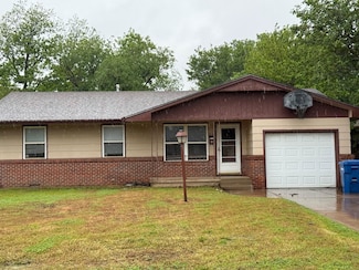1210 N 16th St, Enid, OK 73701