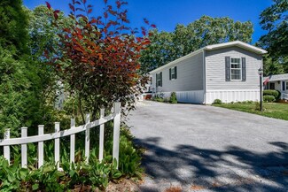 201 Windswept Rd, Wareham, MA 02571