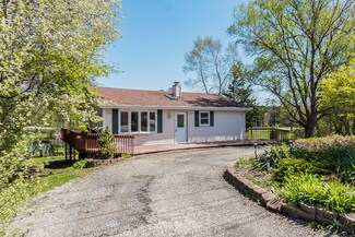 828 W Colfax St, Palatine, IL 60067