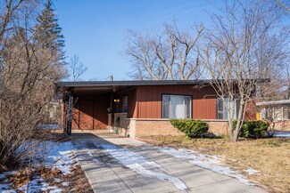 458 Tahoe St, Park Forest, IL 60466