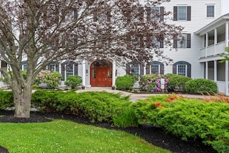 106 Farragut Way Unit 261, Kennebunk, ME 04043