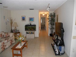 1070 NW 83rd Ave Unit D62, Plantation, FL 33322