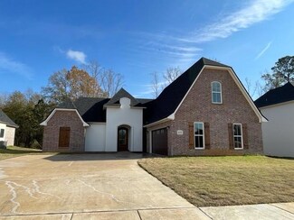 621 Stockbridge Ln, Shreveport, LA 71107