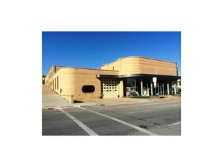 901 Jules St, Saint Joseph, MO 64501