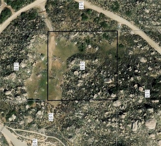 45 Falcon View Ln, Homeland, CA 92548