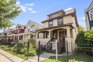 850 N Lorel Ave, Chicago, IL 60651