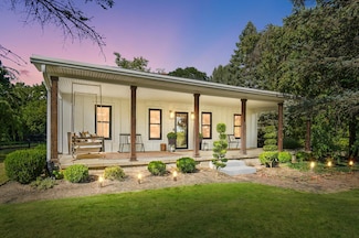 2696 Jewett Rd, Powell, OH 43065