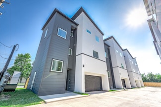 3201 Saint Emanuel St Unit A, Houston, TX 77004