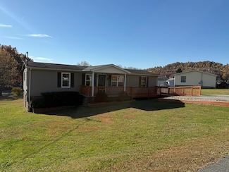 344 Deer Creek Cir, Nettie, WV 26681