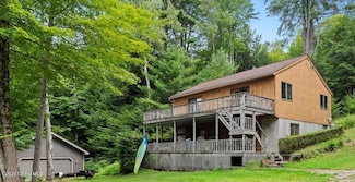 10 E Beachwood Rd, Day, NY 12835