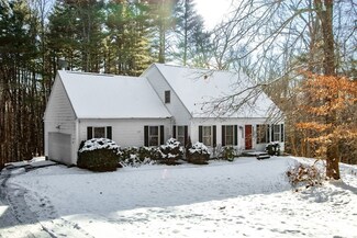 17 Warren Rd, Wilbraham, MA 01095