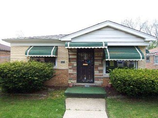 717 E 155th Ct, Phoenix, IL 60426