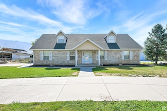 3112 N Pelican Dr, Ogden, UT 84404