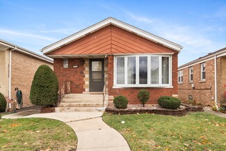 5107 S Neenah Ave, Chicago, IL 60638