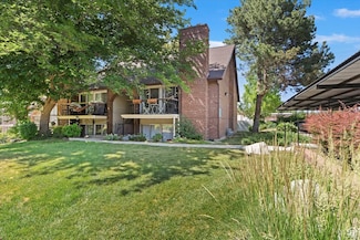 1263 E Cottonwood Hills Dr, Sandy, UT 84094