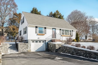 15 Tyler St, Methuen, MA 01844