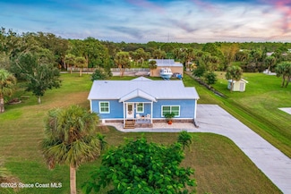 5853 Goldrush Ave, Grant-Valkaria, FL 32949