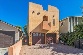 3606 W Chandler Blvd, Burbank, CA 91505