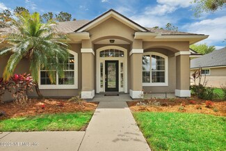 1447 Walnut Creek Dr, Fleming Island, FL 32003