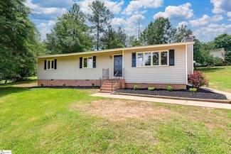 107 Sherry Ln, Easley, SC 29640