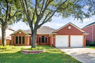 207 Annes Way, Stafford, TX 77477