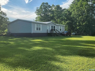537 Highland St, Hamilton, AL 35570