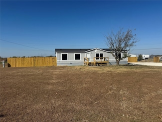 5809 Black Springs Ln, Joshua, TX 76058