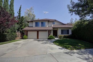 20885 Jollyman Ln, Cupertino, CA 95014